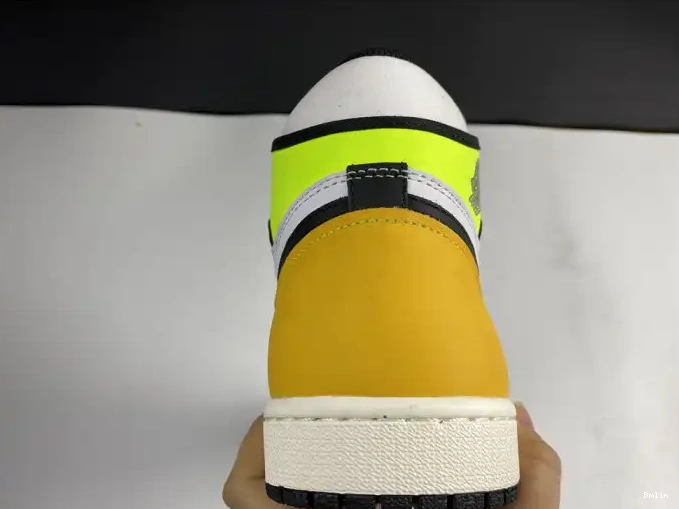 Bmlin HIGH RETRO 555088-118 GOLD' JORDAN AIR 'VOLT OG 1 0522